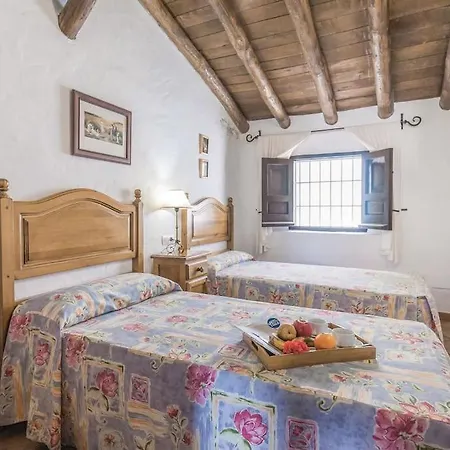 Holiday home Altillo Zahara De La Sierra